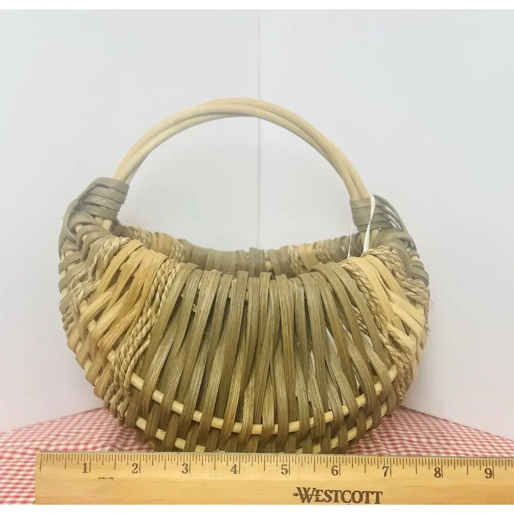 Handmade Vera Oxendine Basket Charleston SC Split Reed Folk Art Primitive